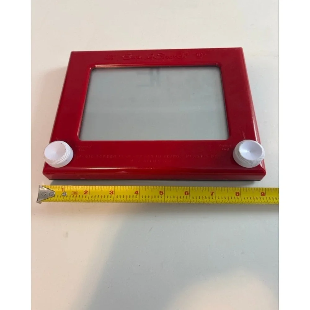 Spin Master Etch A Sketch Classic Red Magic Screen Drawing Toy 9x7.5 Inch